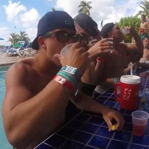 Meet your Posher, Zach